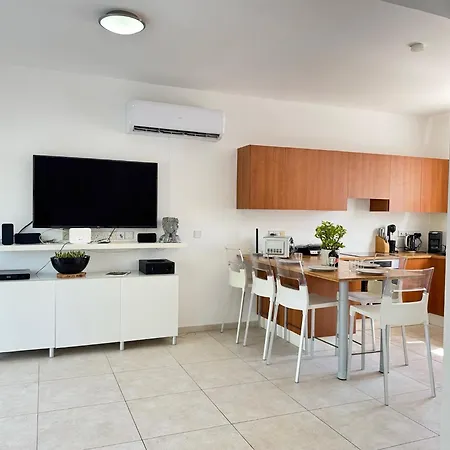 Villa Serenity Family - 5 Min Walk To