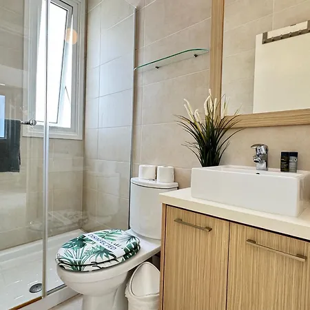 Villa Serenity Family - 5 Min Walk To