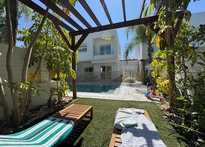 Serenity Family - 5 Min Walk To