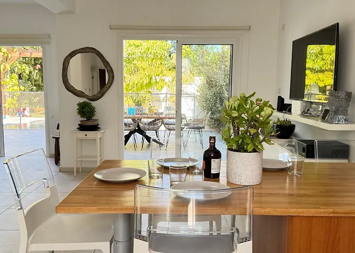 Serenity Family - 5 Min Walk To