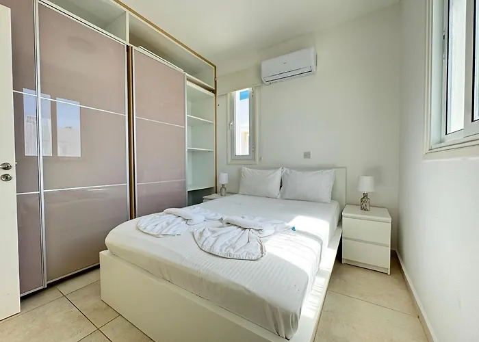 Serenity Family - 5 Min Walk To Villa *